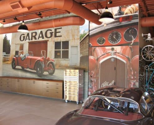 Vintage photography can make amazing wall murals.